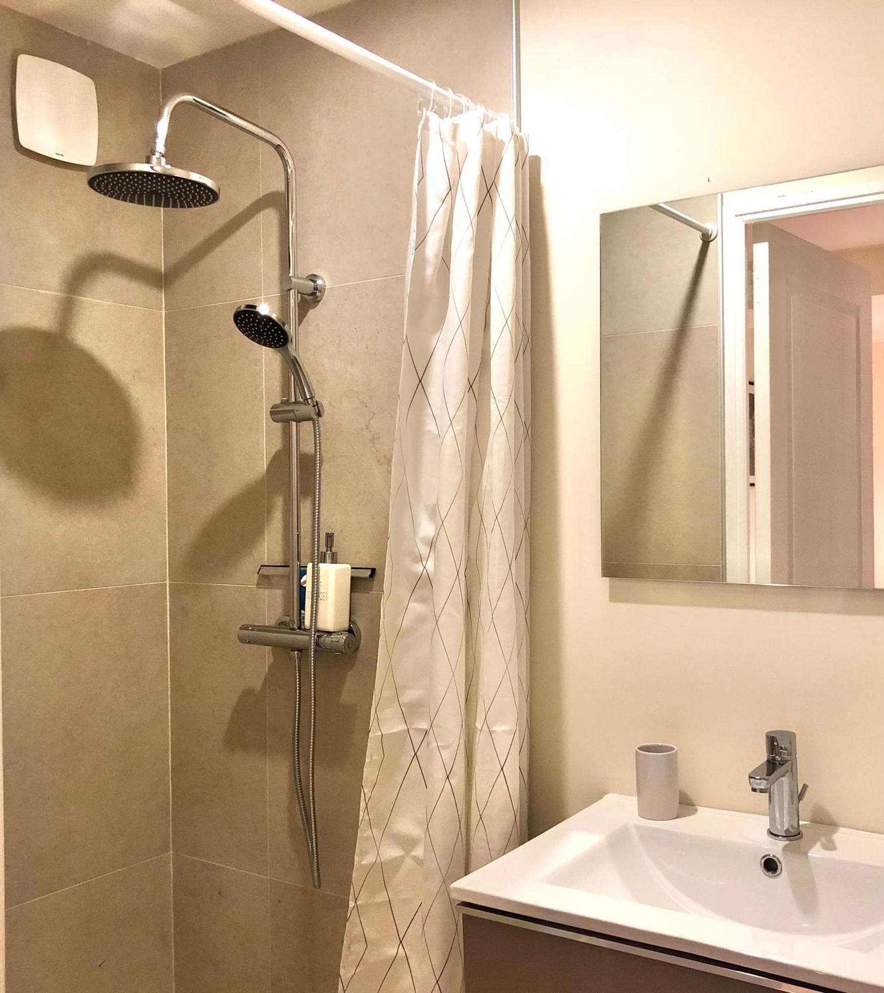 The Hope, Suite Privee Au Sein D'Une Maison Avec Piscine Aix-en-Provence Ngoại thất bức ảnh